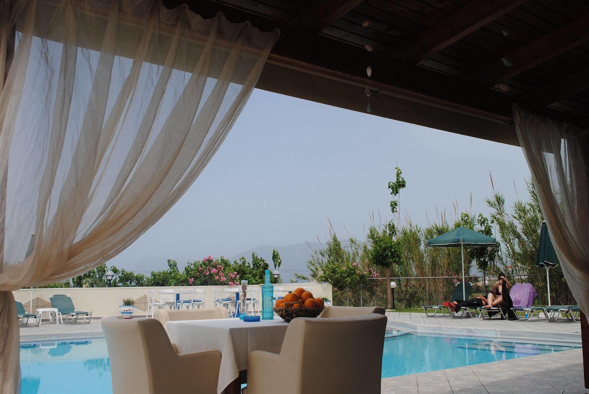 Aparthotel Mediterranean & Kissamos