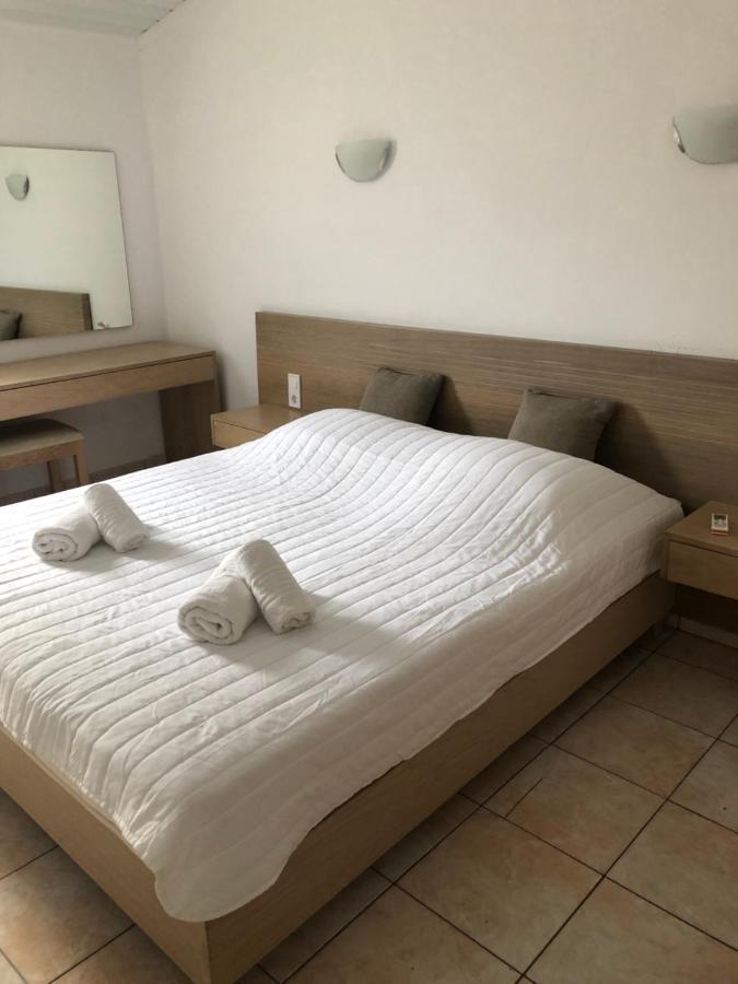 Mediterranean & Aparthotel Kíssamos