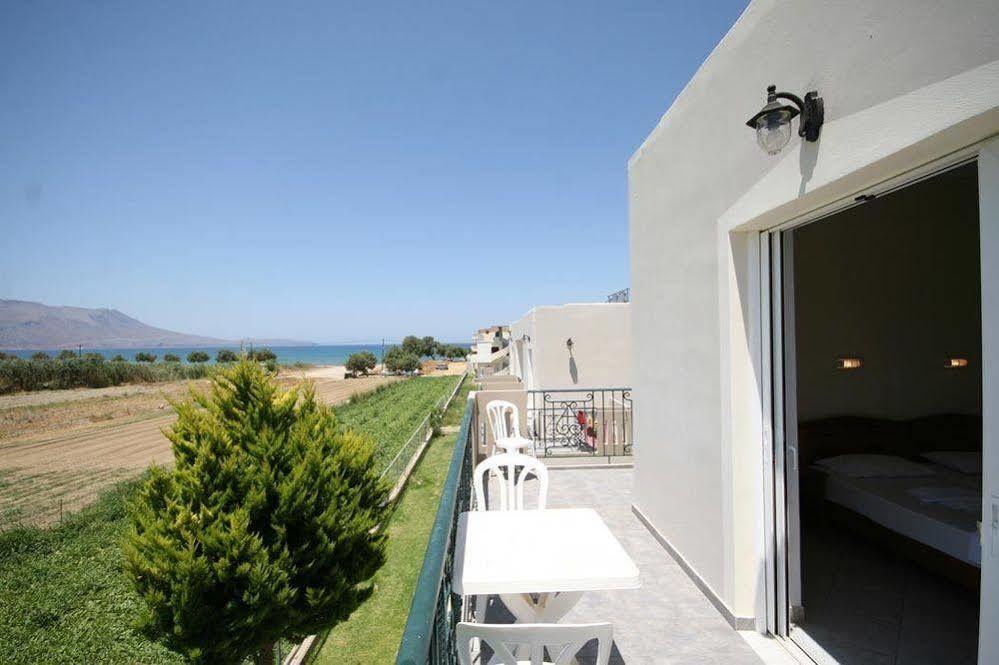 Mediterranean & Aparthotel Kíssamos